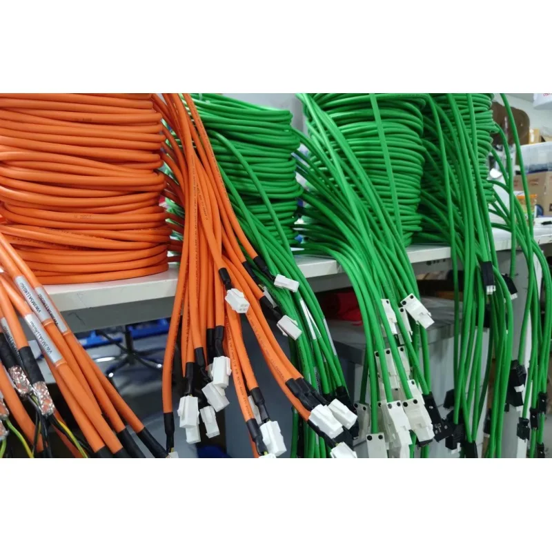 6FX5002-2CA72-1AD0 Siemens 6FX5002 sērijas kabeli, pavisam jaunu oriģinālu